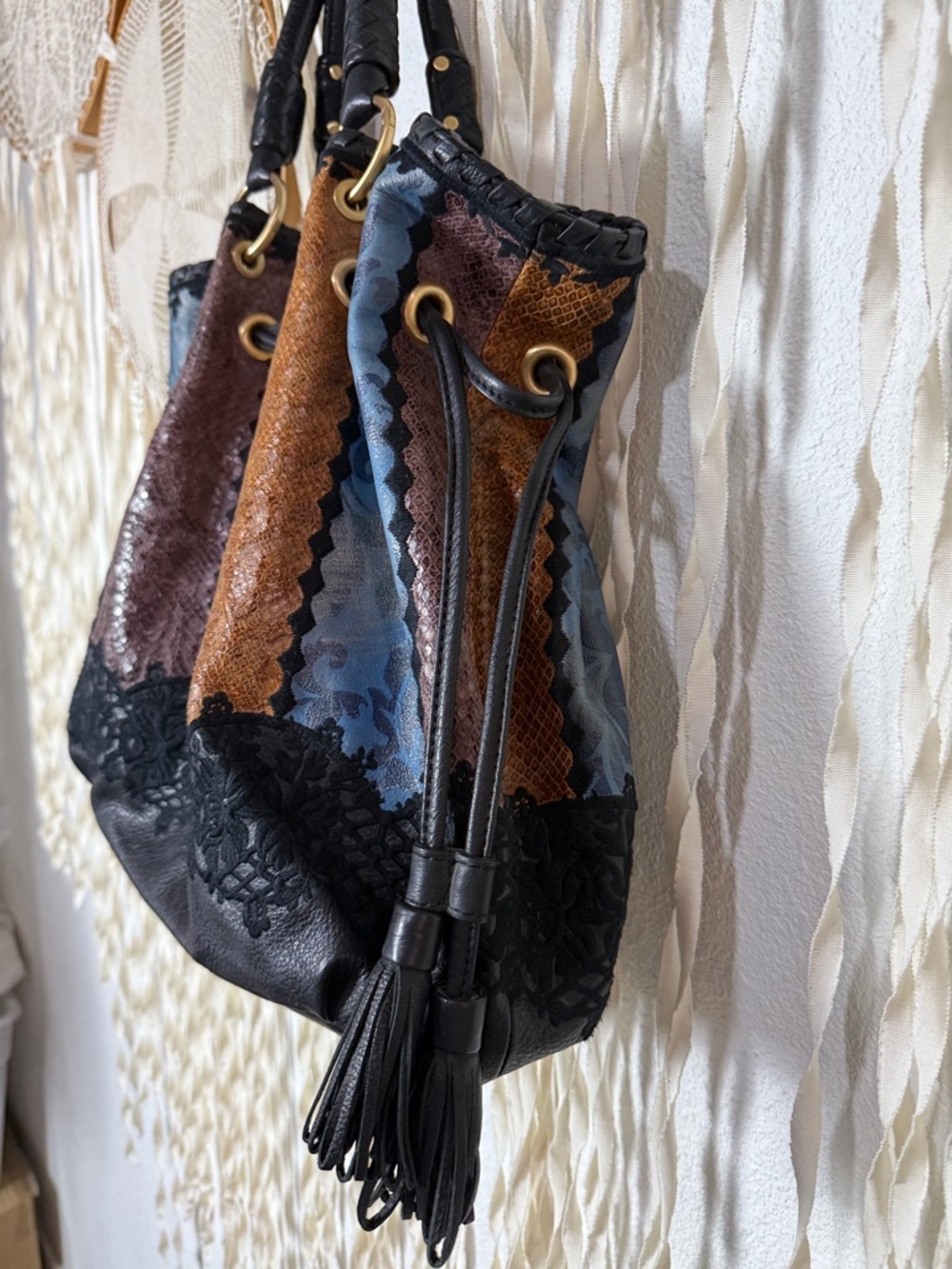 Isabella Fiore Vintage Leather and Patchwork Embroidered Handbag Purse - Picture 3 of 16